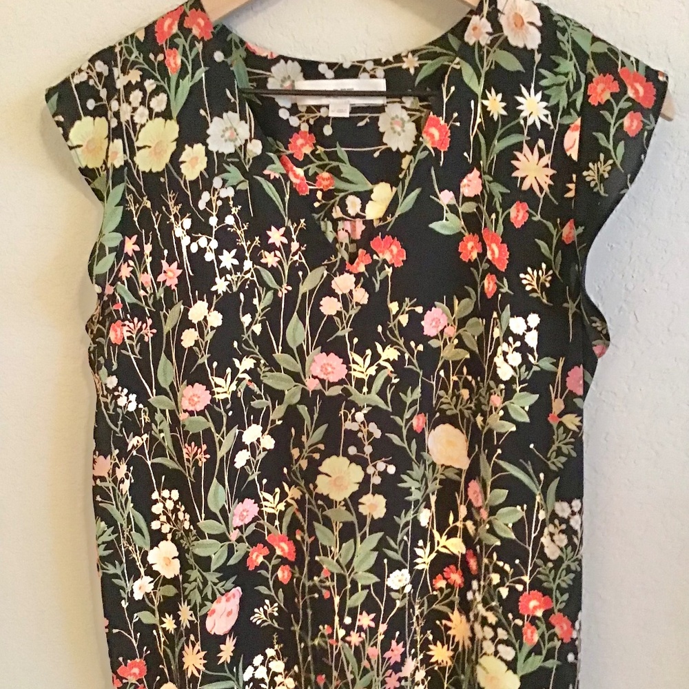 Loft cap sleeves top